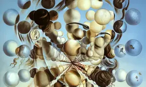 Une muse surréaliste, des sphères flottantes et des formes organiques se déploient dans un ciel bleu, évoquant un rêve.