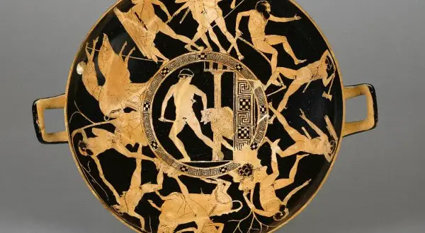 Cratère attique représentant le combat de Thésée contre le Minotaure. Le père de Thésée, Égée, est peut-être représenté parmi les spectateurs.
