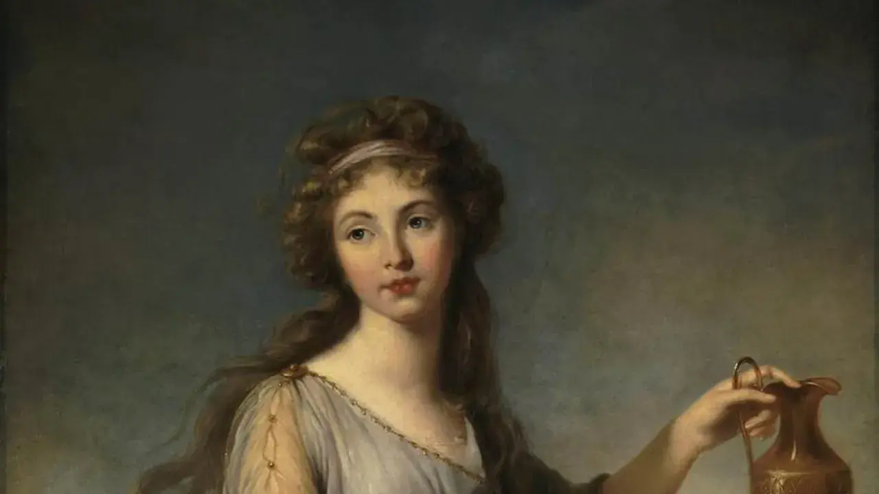 Portrait d'une jeune femme aux cheveux bouclés, tenant une cruche dorée. Elle pourrait être une fille de Zeus et Héra, déesse de la jeunesse et de la beauté.