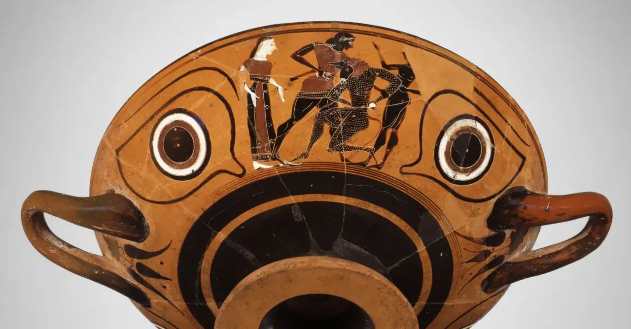 Vase grec ancien représentant une scène de la mythologie : un homme aux cornes de taureau, le minotaure, est capturé par des guerriers.